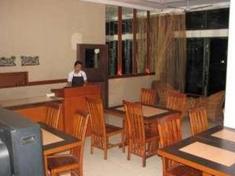 Hotel Jawa Surabaya Exteriör bild